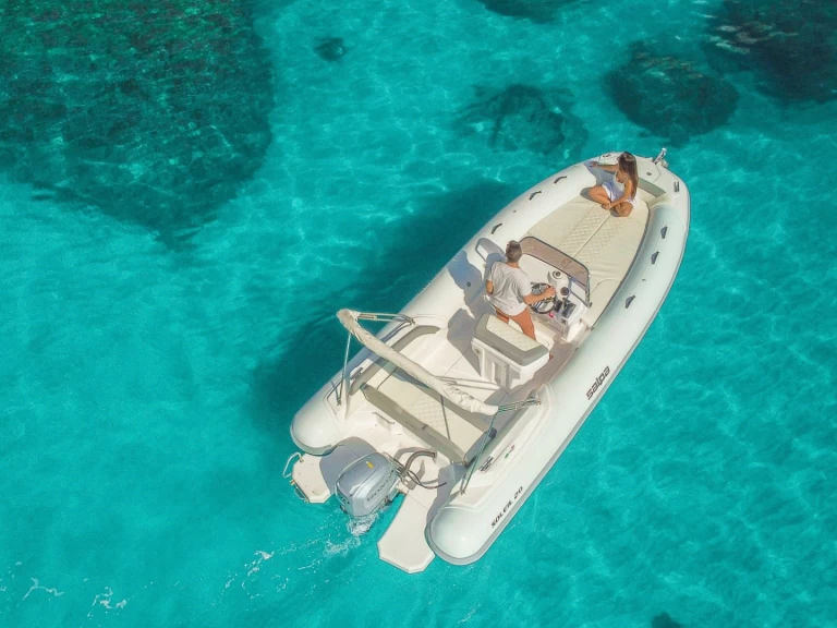 Schlauchboot mieten in Cagliari zum besten Preis