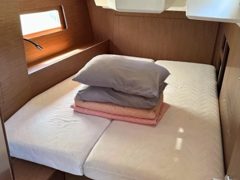 Segelboot mieten in Álimos zum besten Preis