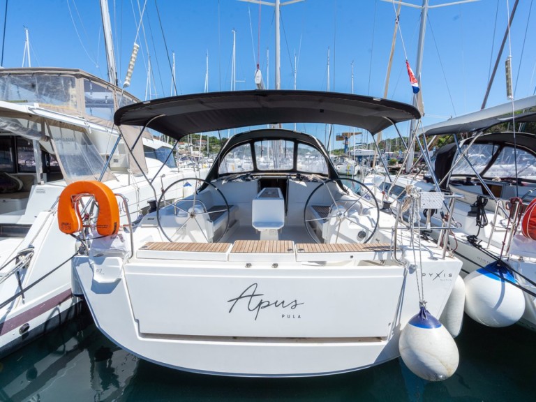 Ein Dufour Dufour 412 Grand Large mieten in Pula