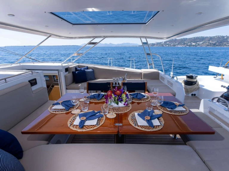 Ein Cnb-Bordeaux LADY 8 mieten in Southampton