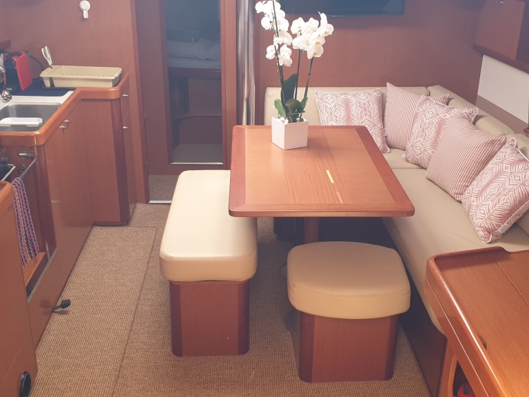 YachtCharter in Paros (Insel) - Bénéteau Oceanis 46 auf SamBoat