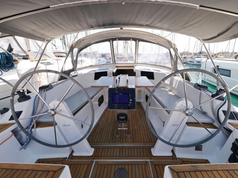 Boot mieten Biograd na Moru günstig Hanse 385