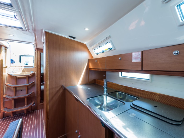 Bootsverleih Bavaria Bavaria 40 Cruiser Kavála Samboat