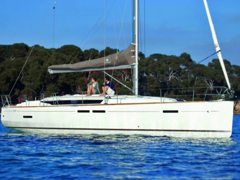 Ein Jeanneau Sun Odyssey 449 mieten in Punat
