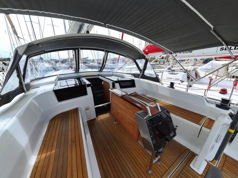 Hanse Hanse 418 mieten Biograd na Moru