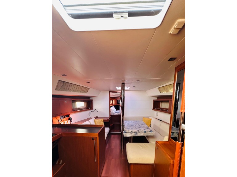 Bénéteau Oceanis 41 mieten La Spezia