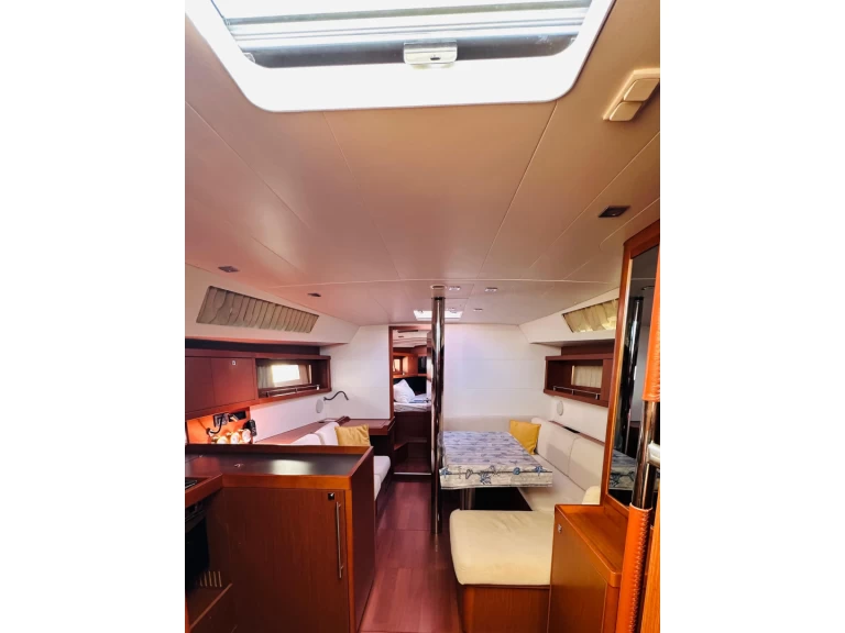 Bénéteau Oceanis 41 mieten La Spezia