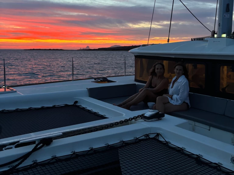 Katamaran mit oder ohne Skipper Lagoon mieten in Marina Ibiza