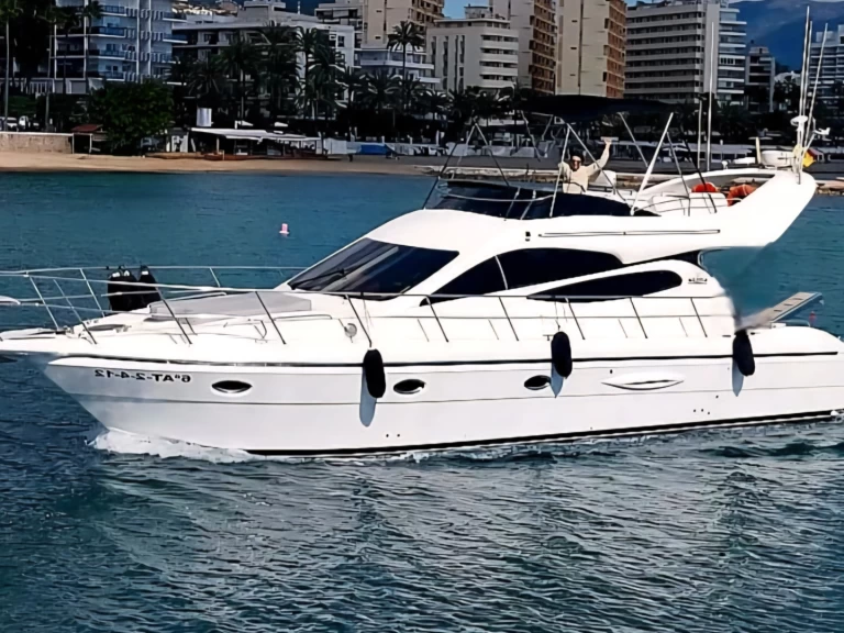 YachtCharter in Marbella - Doqueve Majestic 46 Fly auf SamBoat