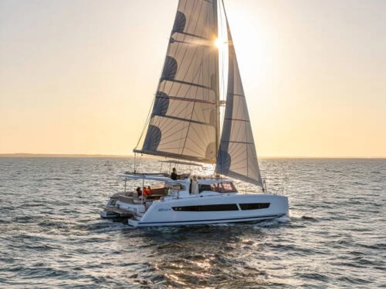 Fountaine Pajot FP 41 mieten Nikiána