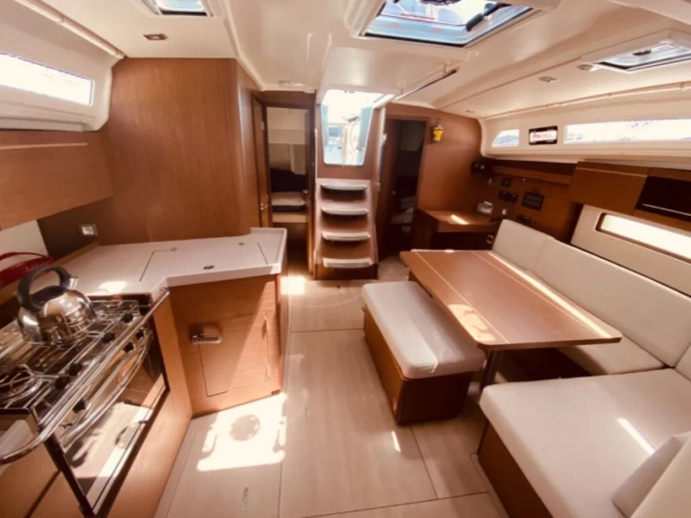 Segelboot mieten in Lefkáda - Bénéteau Oceanis 40.1