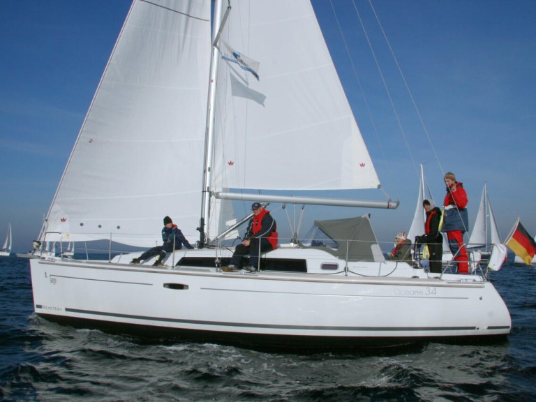 YachtCharter in Heiligenhafen - Bénéteau Oceanis 34.2 auf SamBoat