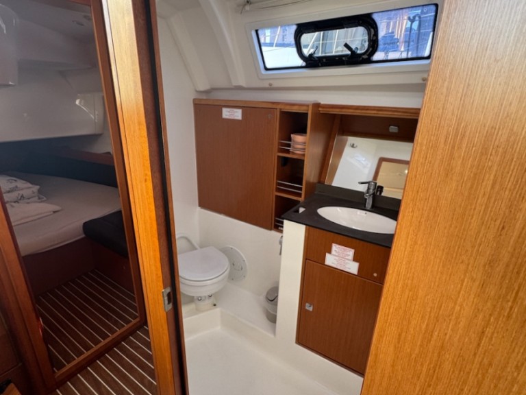 YachtCharter in Rogoznica - Bavaria Cruiser 41 auf SamBoat