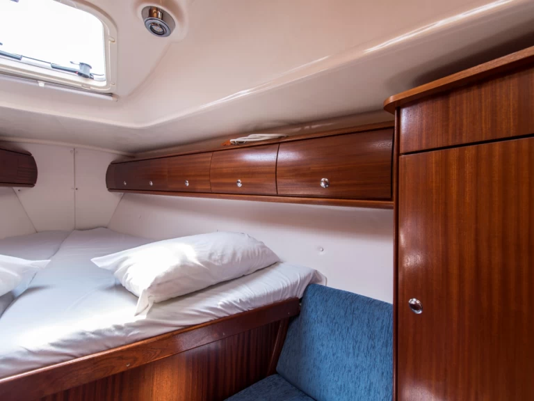 Bavaria Bavaria 36 Cruiser mieten Nikiána