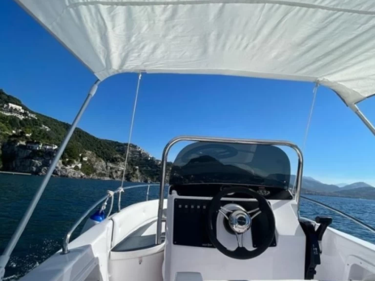 Motorboot mieten in Cetara - Orizzonti Syros 190