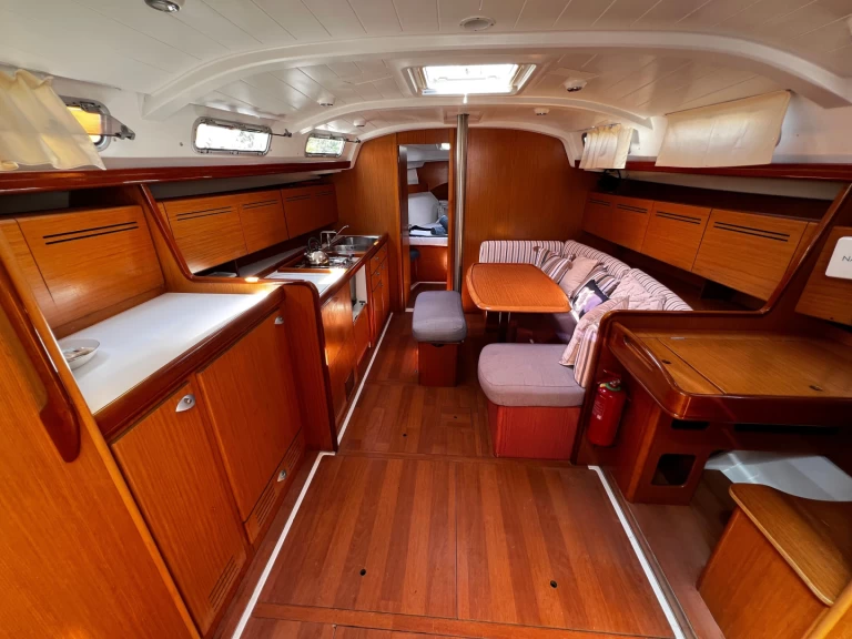 Segelboot mit oder ohne Skipper Bénéteau mieten in Vlycho