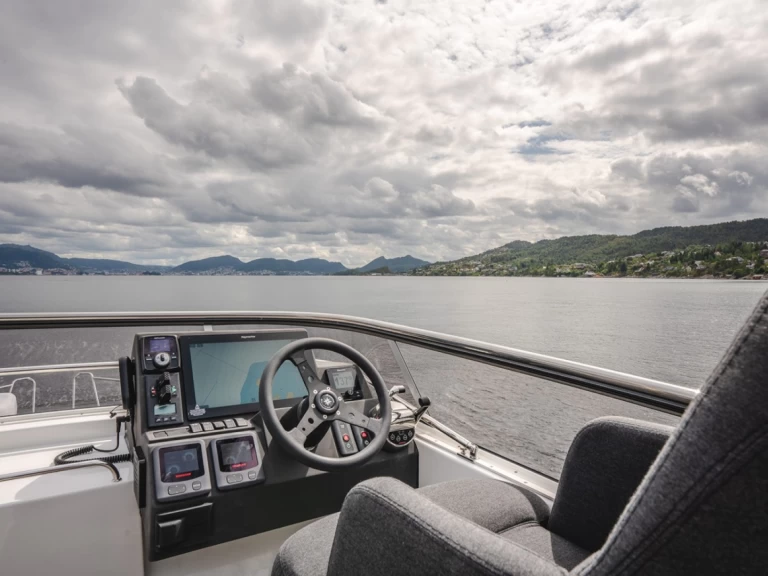 Yacht mit oder ohne Skipper Viknes mieten in Sukošan