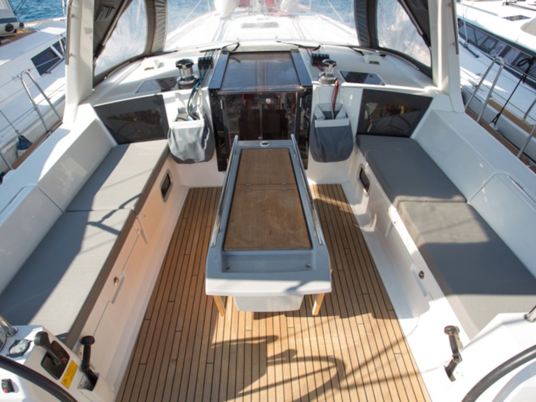 Ein Bénéteau Oceanis 45 mieten in Lefkáda