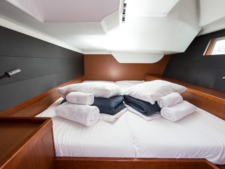 Segelboot mieten in Lefkáda - Bénéteau Oceanis 45