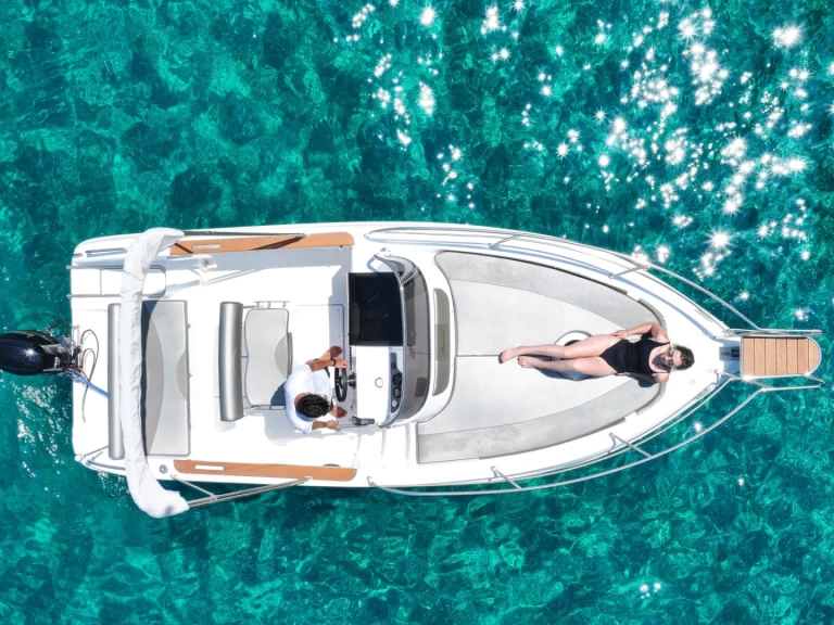 Motorboot mieten in Sant Antoni de Portmany zum besten Preis