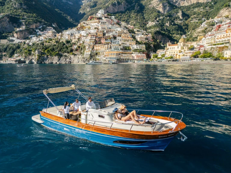 Motorboot mit oder ohne Skipper fratelli mileo mieten in Salerno