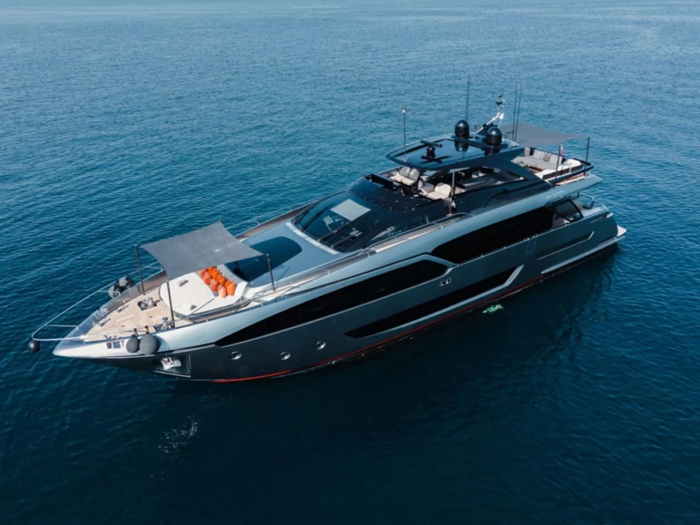 Ein Riva ELLA mieten in Ibiza