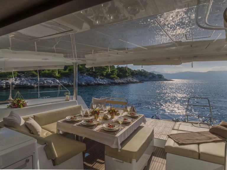 Ein Lagoon FLO mieten in Néa Péramos