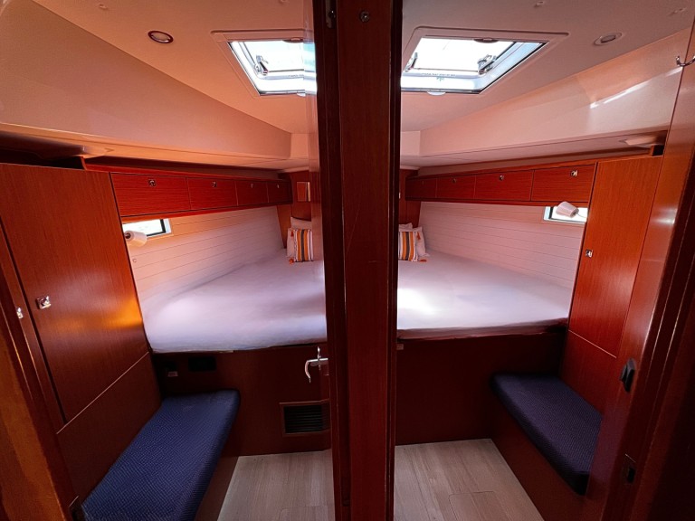 YachtCharter in Vlycho - Bavaria Cruiser 46 auf SamBoat