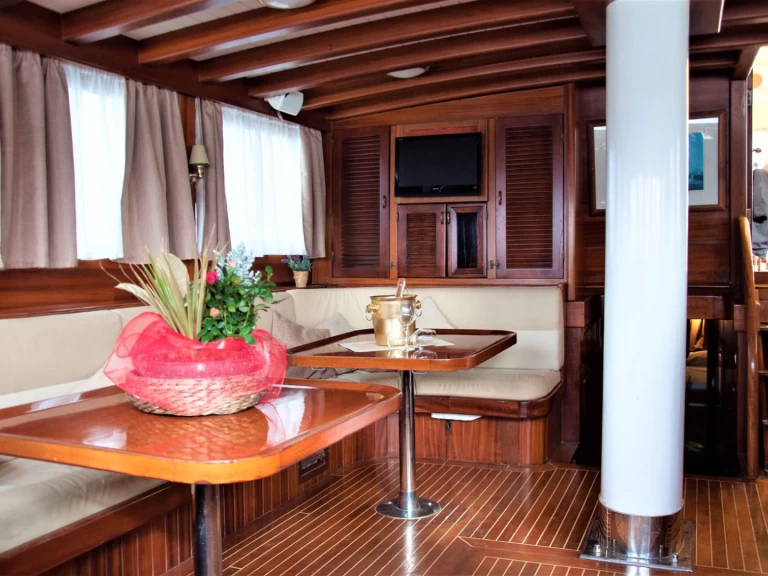 Segelboot mit oder ohne Skipper  mieten in Milazzo