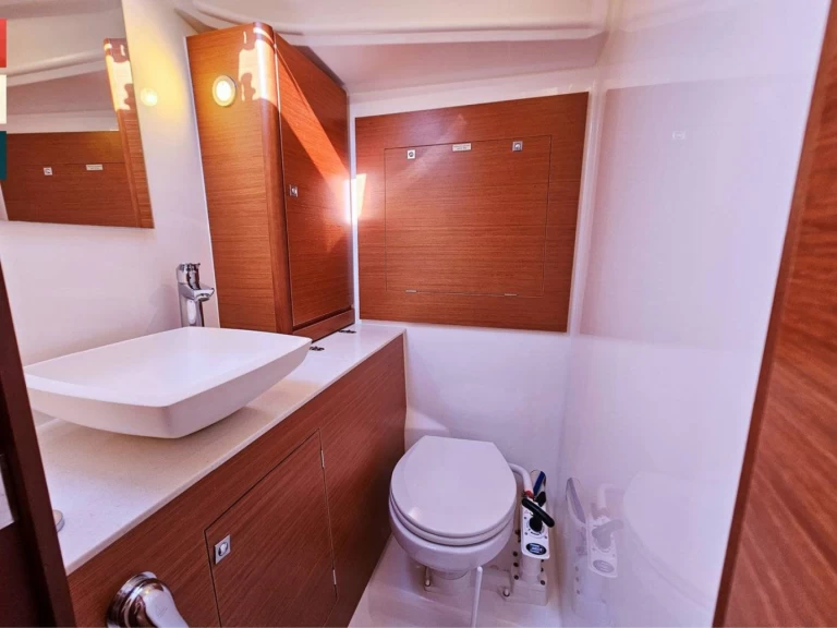 Segelboot mit oder ohne Skipper Dufour mieten in Cagliari