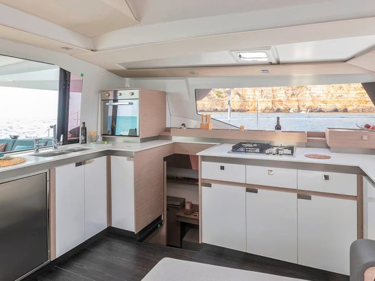 Katamaran mieten in Palermo zum besten Preis