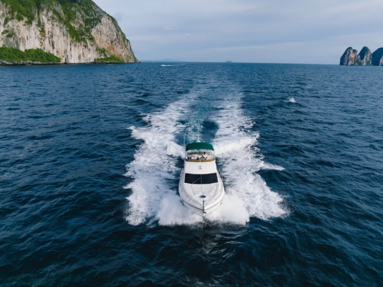 YachtCharter in Phuket - Princess Princess 42 Fly auf SamBoat