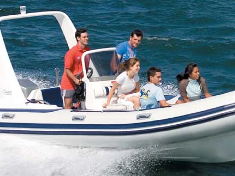 Schlauchboot mit oder ohne Skipper Brunswick-Marine mieten in Saint-Quay-Portrieux
