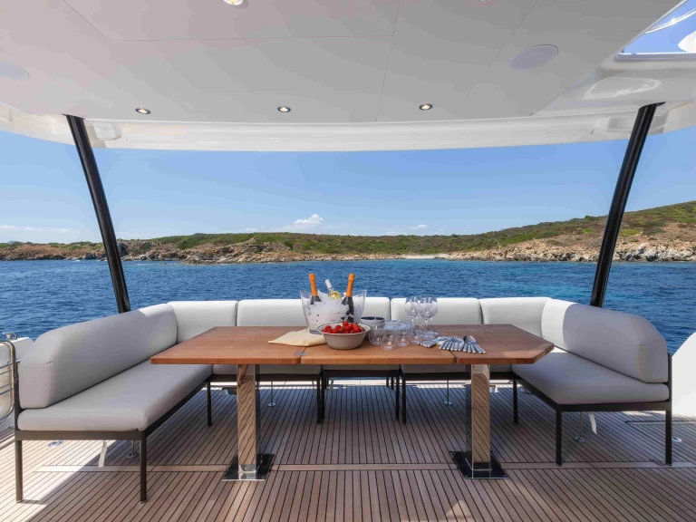 Vermietung Motorboot Prestige mit Führerschein