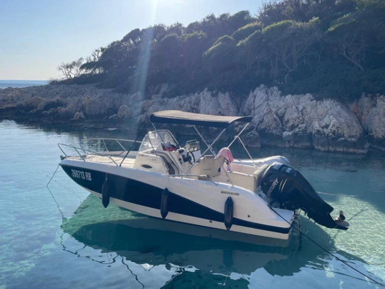 Motorboot mit oder ohne Skipper Quicksilver mieten in Rab