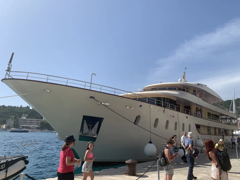 Yacht mit oder ohne Skipper Custom Made mieten in Šibenik