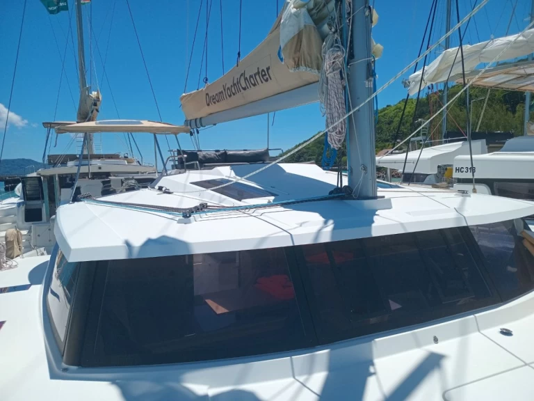Katamaran mieten in Praslin Island - Fountaine Pajot Saona 47