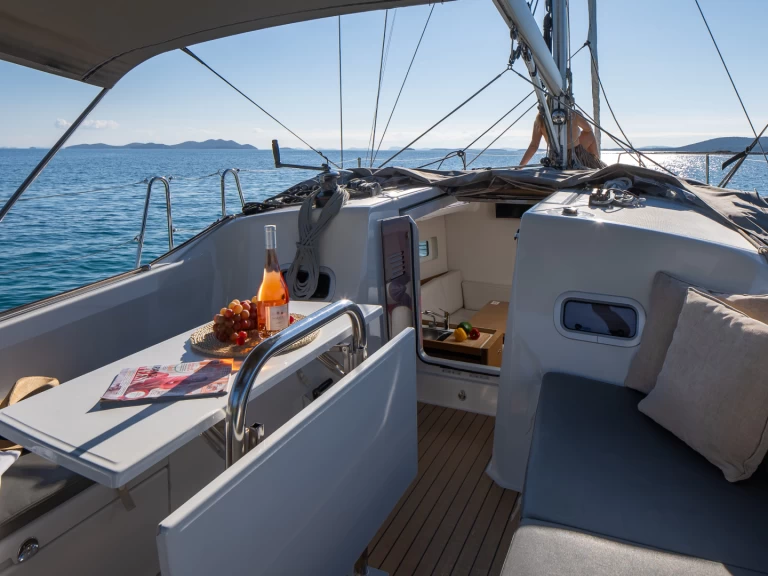 Segelboot mieten in Biograd na Moru - Jeanneau Sun Odyssey 380