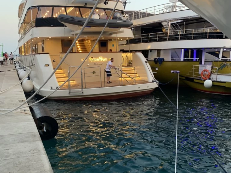 Bootsverleih Custom Made Swallow Šibenik Samboat