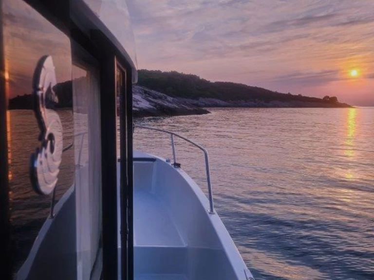 Vermietung Motorboot Bénéteau mit Führerschein