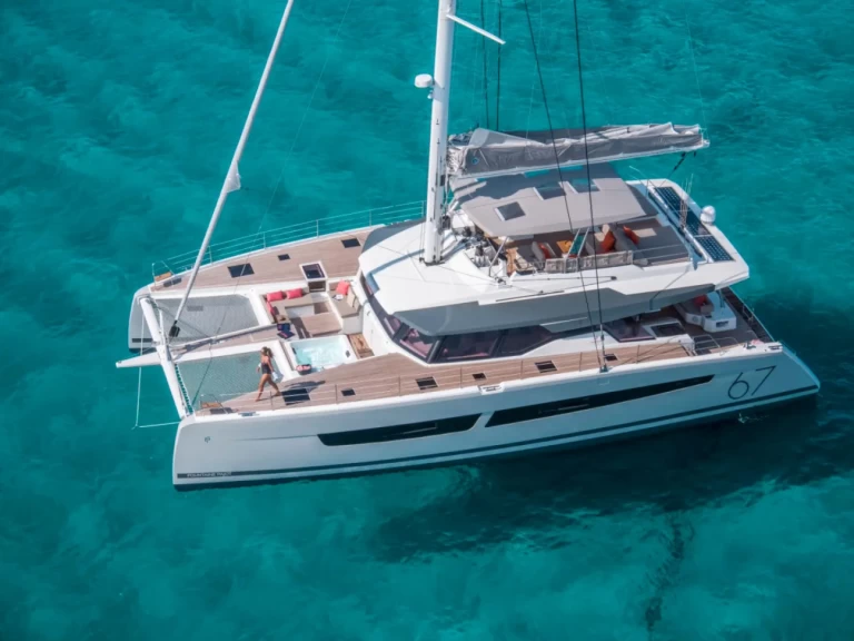 Katamaran mit oder ohne Skipper Fountaine Pajot mieten in Trogir