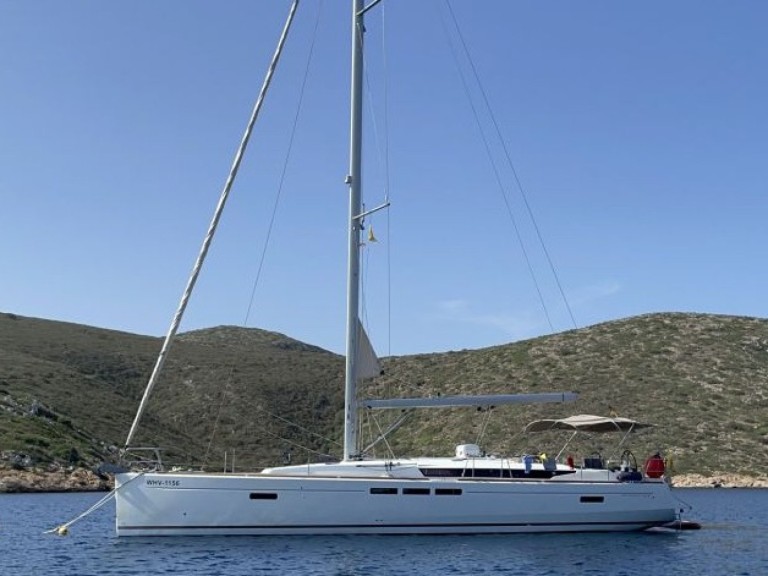Ein Jeanneau Sun Odyssey 519 mieten in Talamona