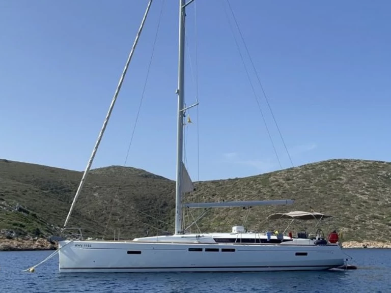 Ein Jeanneau Sun Odyssey 519 mieten in Talamona