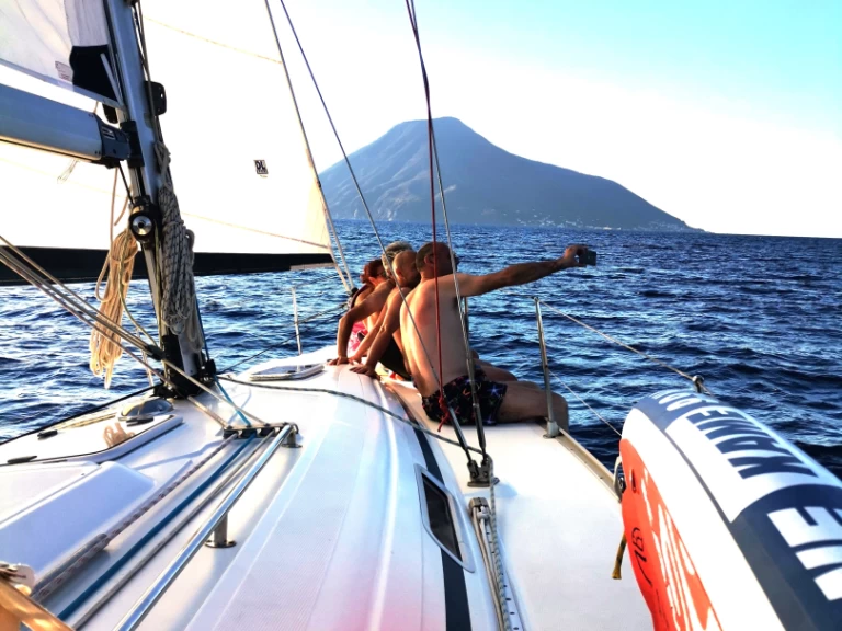 Segelboot mieten in Milazzo - Bavaria Bavaria 36 Cruiser
