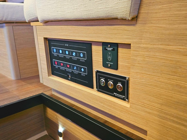 Vermietung Katamaran Lagoon mit Führerschein