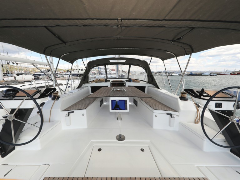 Ein Dufour Dufour 470 mieten in Šibenik