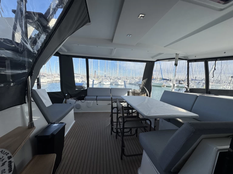 Bootsverleih Fountaine Pajot Isla 40 La Rochelle Samboat
