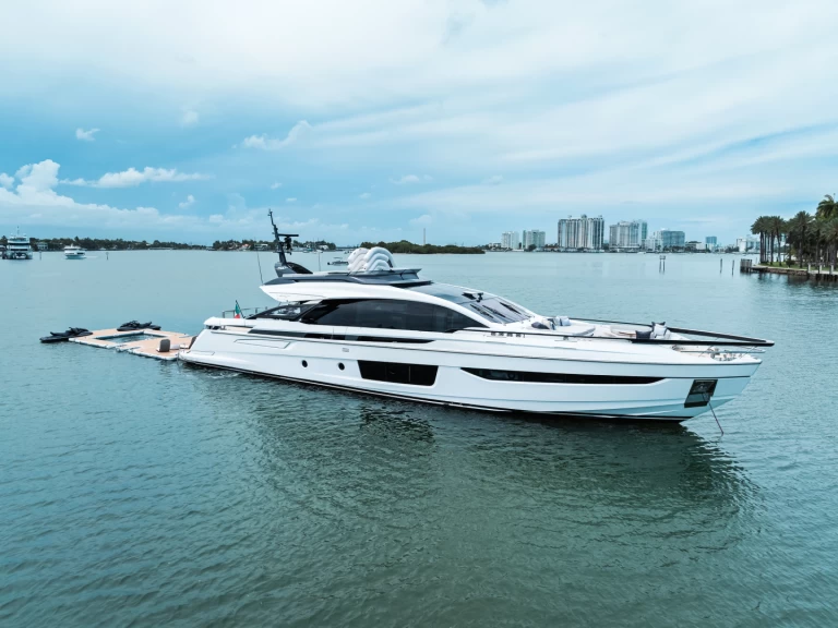 Yacht mit oder ohne Skipper Azimut mieten in Miami