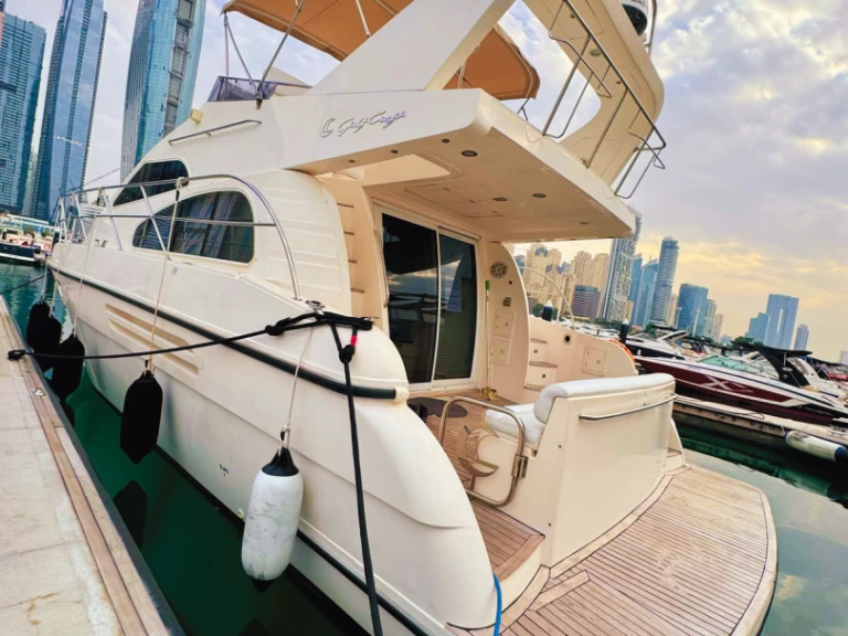 YachtCharter in Dubai Marina - Gulf Craft - Majesty Yachts 45 auf SamBoat