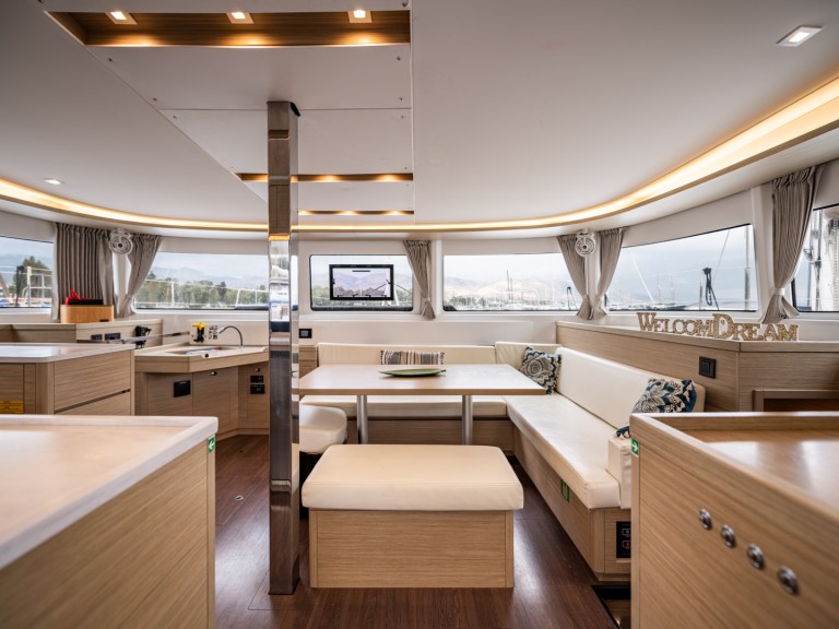 YachtCharter in Néa Péramos - Lagoon Lagoon 46 auf SamBoat